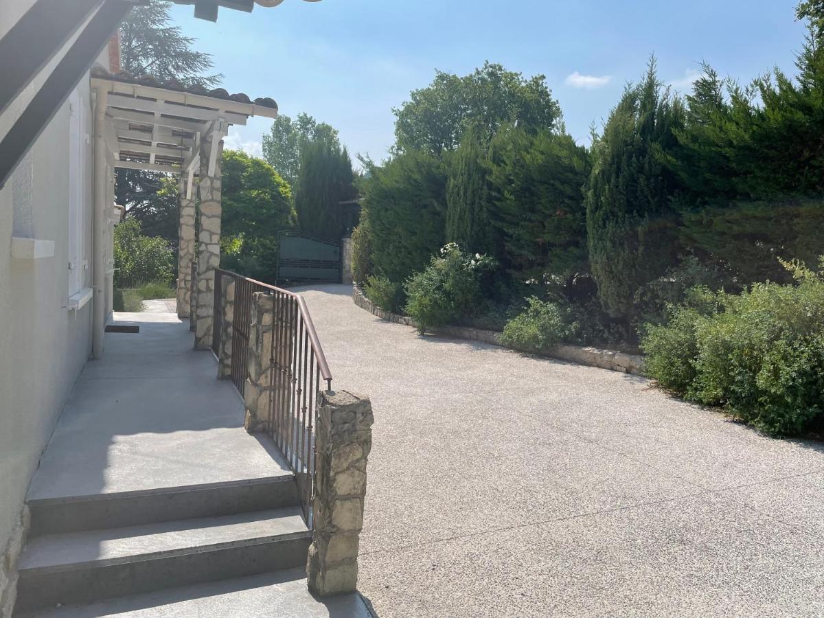 Villa Camille Céreste Extérieur photo