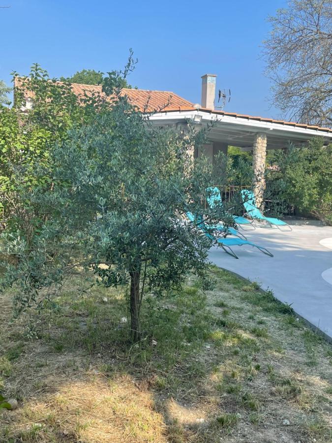 Villa Camille Céreste Extérieur photo