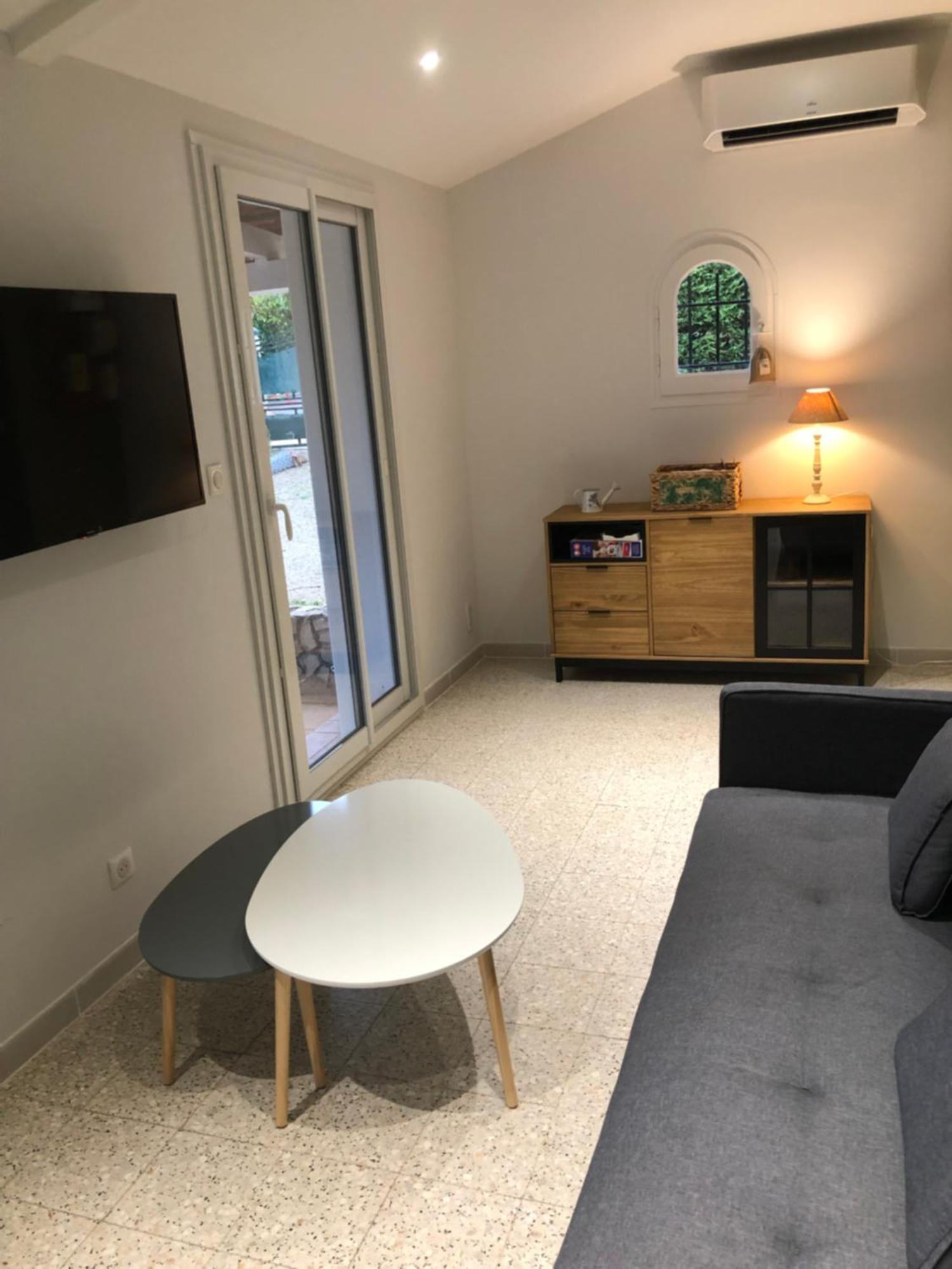 Villa Camille Céreste Extérieur photo